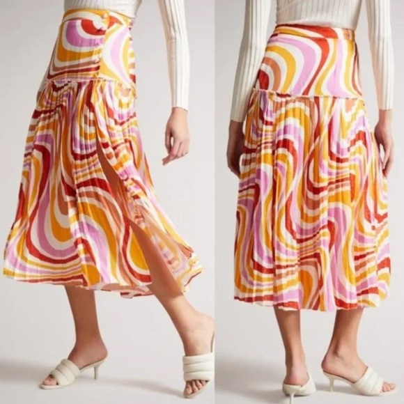 Ted Baker London Dresses & Skirts - NWT Ted Baker Faidi Dropped Waist Pleated Retro Allover Print Midi Skirt 0/US 2